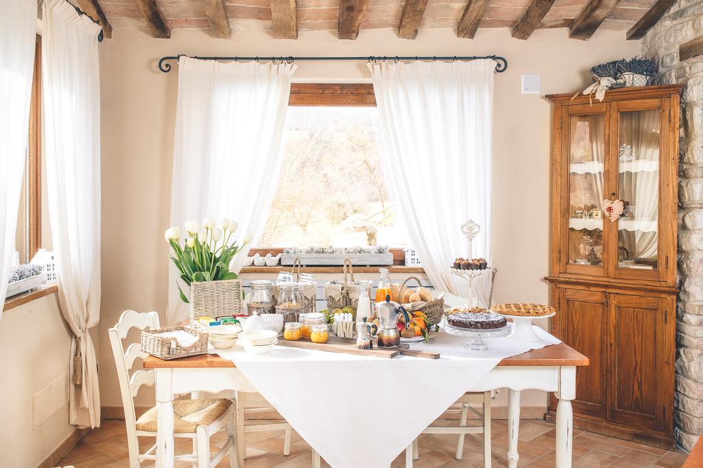 Agriturismo Casal San Sergio Fossombrone Kültér fotó